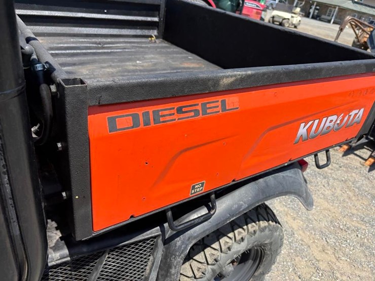 2019-kubota-rtv-x1100c-image-12