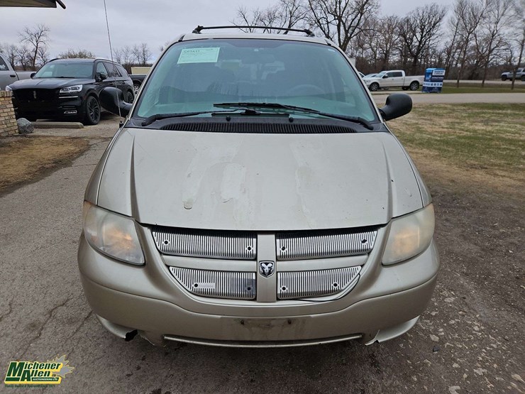 2005-dodge-grand-caravan-se-image-3