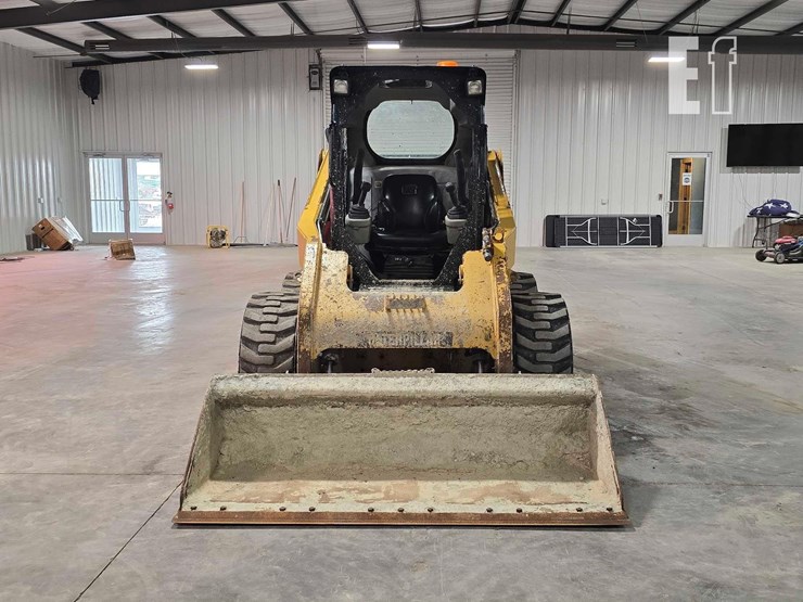 2011-caterpillar-246c-image-7