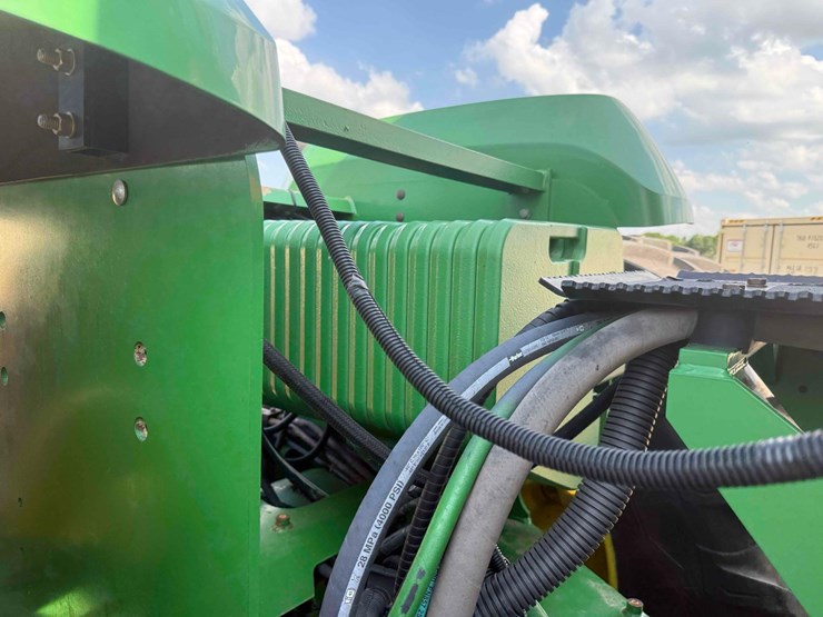 2008-john-deere-9630-image-37