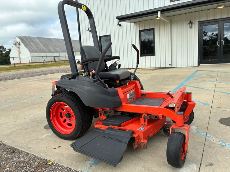 #20240-•-kubota-zg123s-zero-turn-image-1