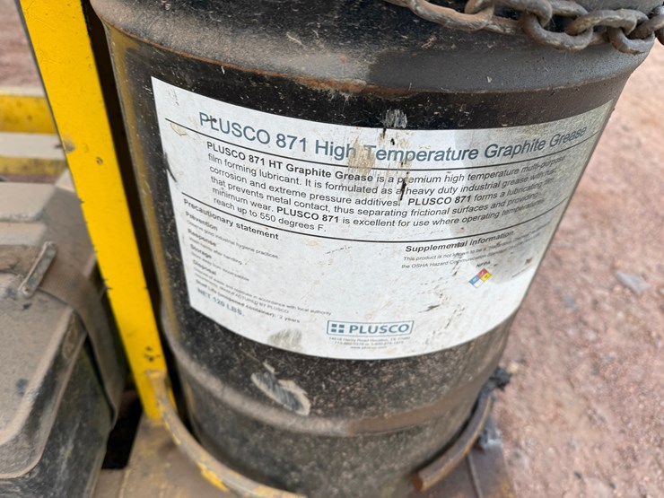 (3)-4.4’-x-3.9’-grease-lube-skids-f/-parts-image-11