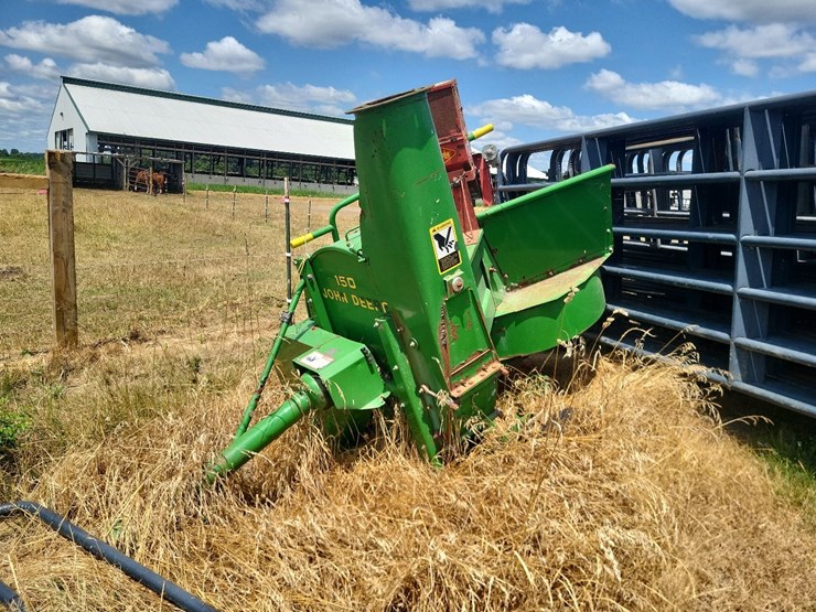 john-deere-150-forage-blower-w/gandy-dry-applicator-image-1