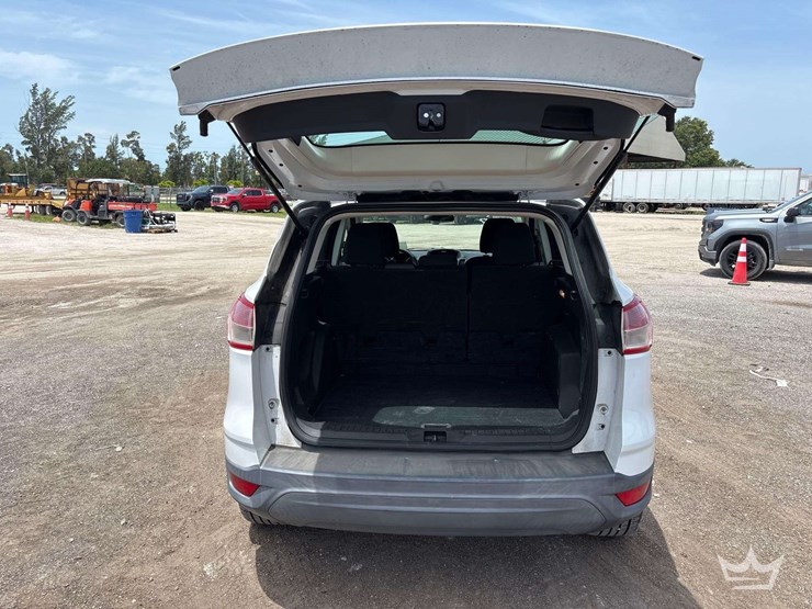 2016-ford-escape-image-23