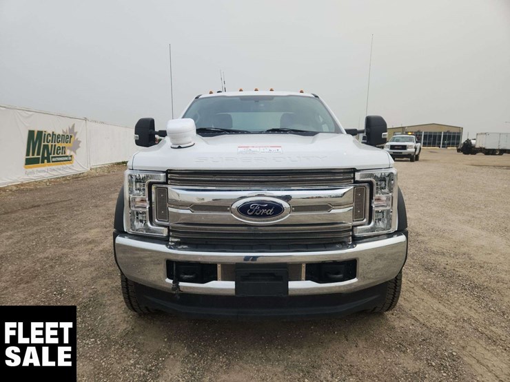 2019-ford-f550-image-9