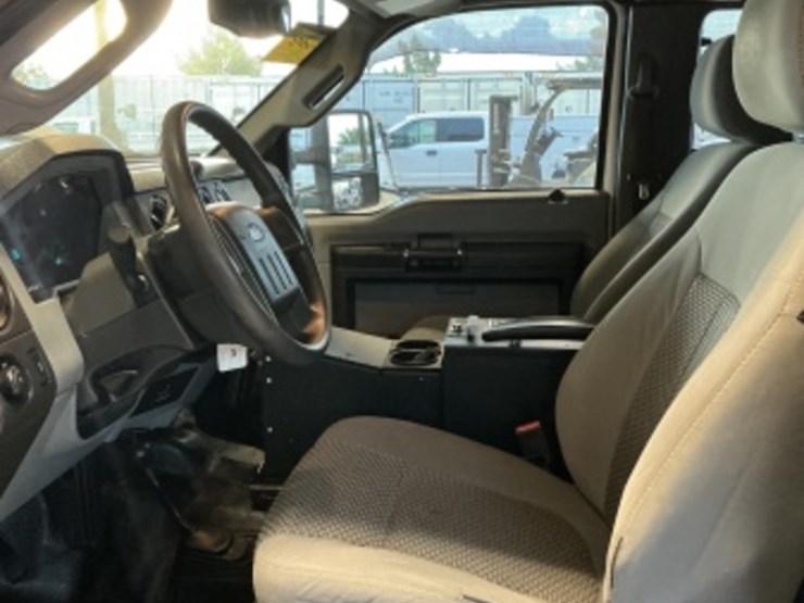 2012-ford-f350-image-23