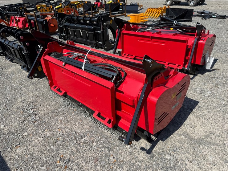 #2033-•-unused-future-73"-skid-steer-mulcher-thj60260330-inv#48938-image-1