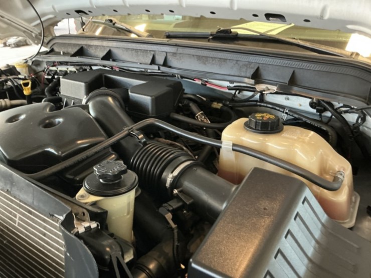 2012-ford-f350-image-13