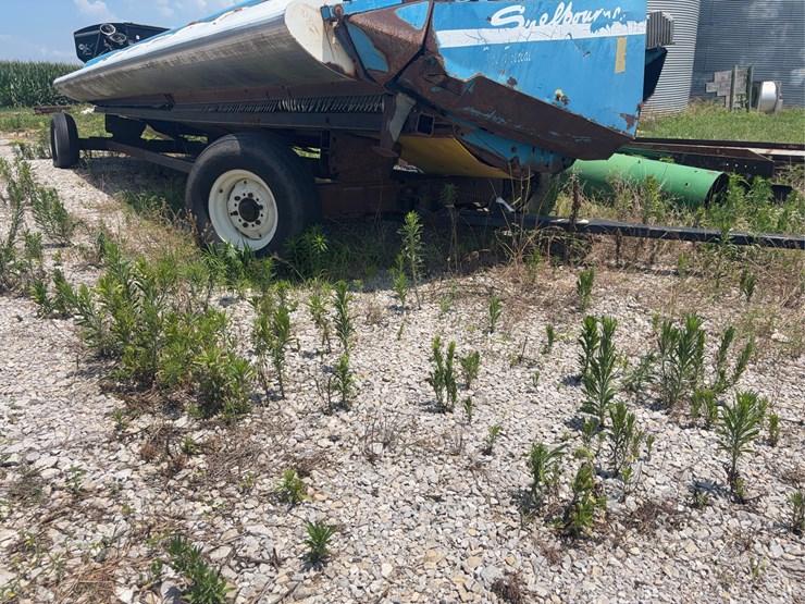 j&m-24'-header-wagon-image-3