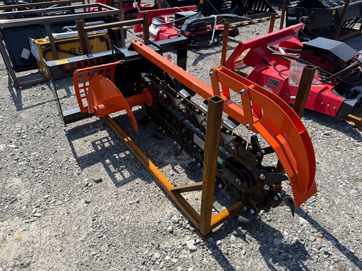 #2023-•-unused-future-d39-skid-steer-trencher-f-dkgj251295-inv#48941-image-4