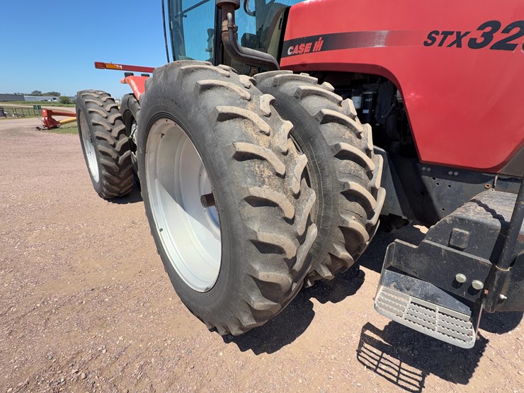 2005-case-ih-325-image-42