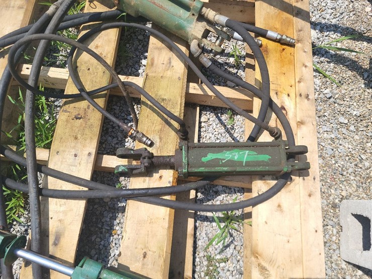 hydraulic-cylinder-w/hoses-image-2
