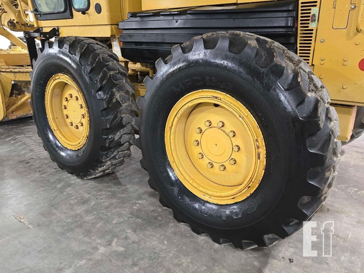 2004-caterpillar-120h-image-28
