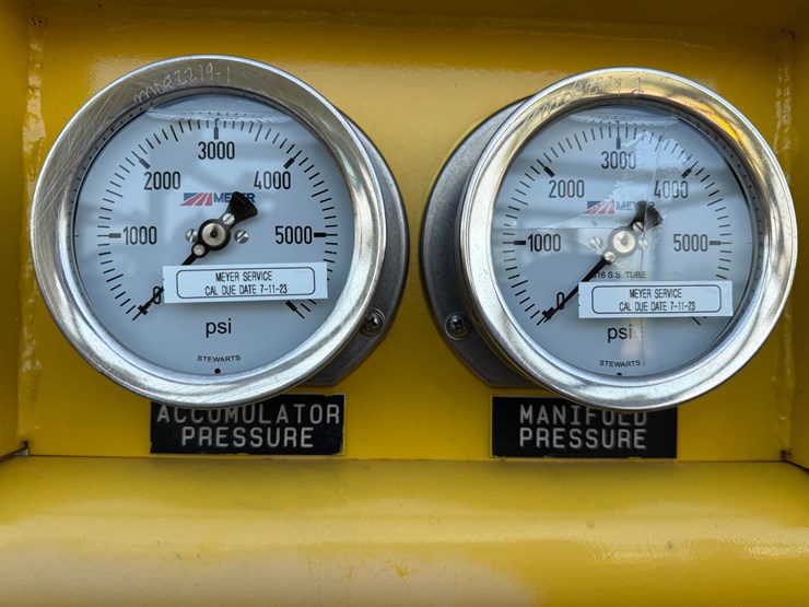 meyer-3k-wp-diesel-powered-4-station-accumulator-closing-unit,-skidded-image-11