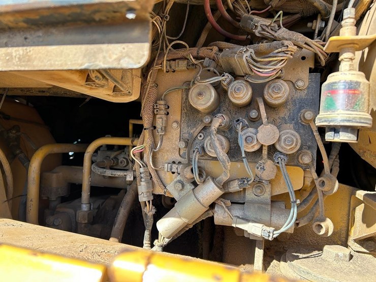 1999-caterpillar-953c-image-36