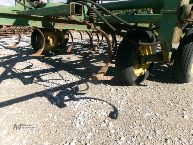 john-deere-1000-image-15