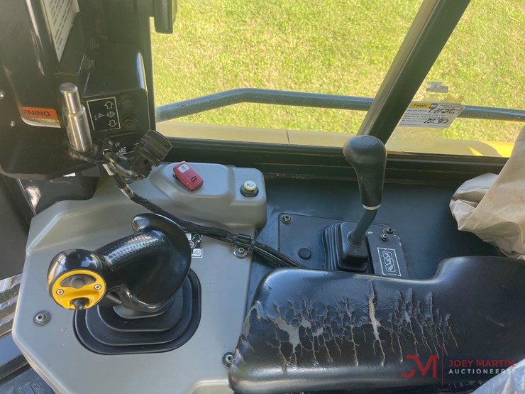 komatsu-d71pxi-24-image-15