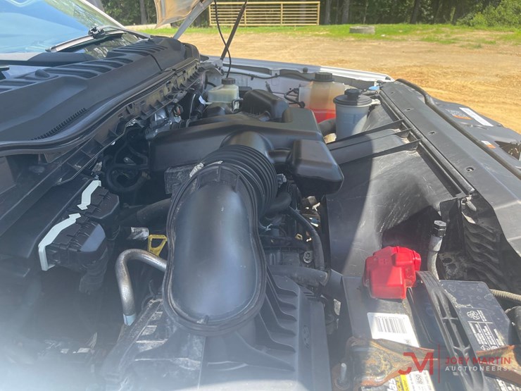 2017-ford-f-250-xlt-super-duty-pickup-truck-image-23
