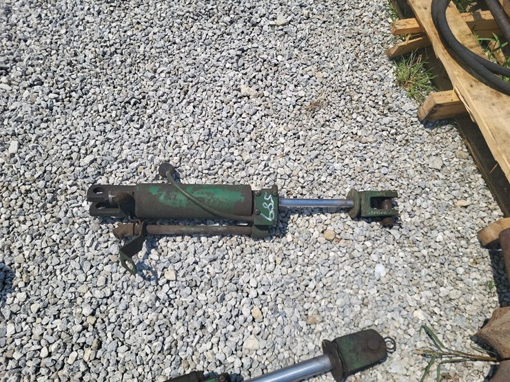 oliver-hydraulic-cylinder-image-5