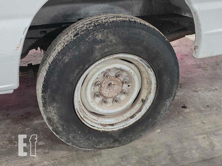 2007-ford-e250-image-18