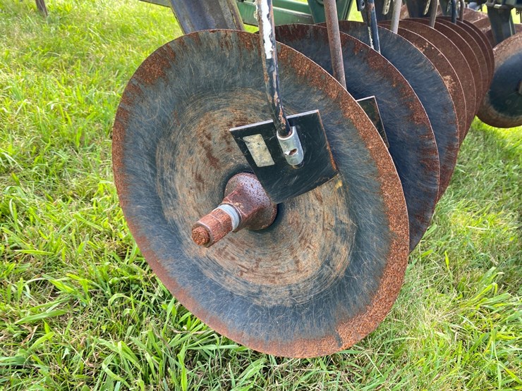 john-deere-230-image-20