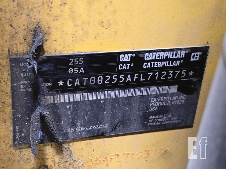 2025-caterpillar-255-image-37