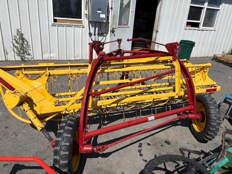new-holland-256-image-5