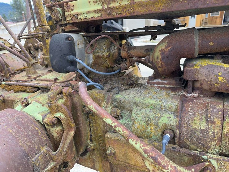 john-deere-model-b-image-11