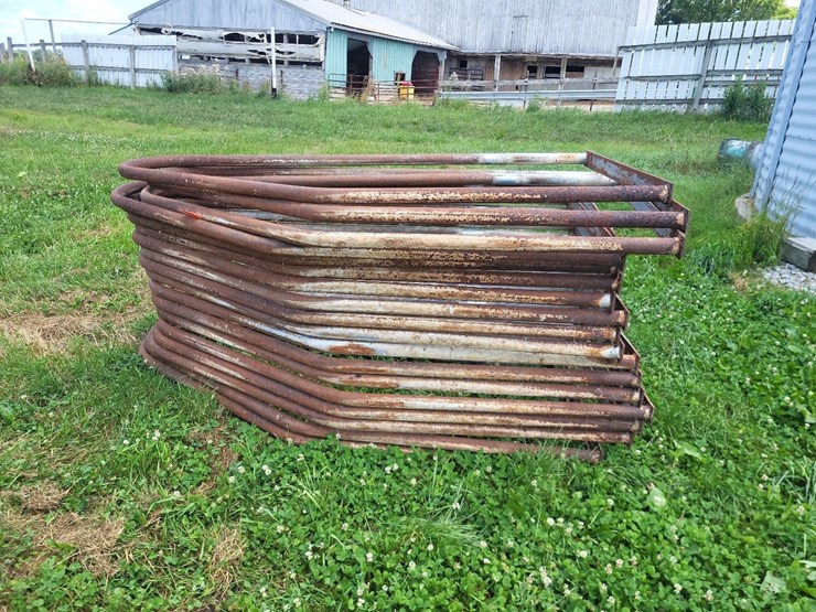 (20)-freestalls-w/(4)-pipe---tag-#1246-image-3