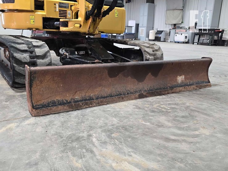2017-caterpillar-304e2-cr-image-14