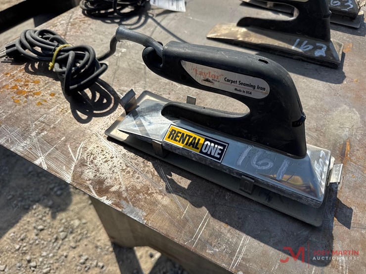 taylor-#790-electric-carpet-seaming-iron-image-1