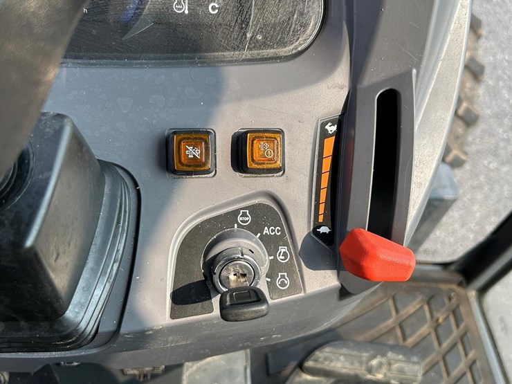 kubota-mx6000-image-30
