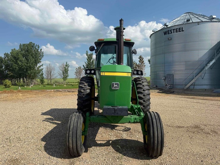 john-deere-4440-image-9