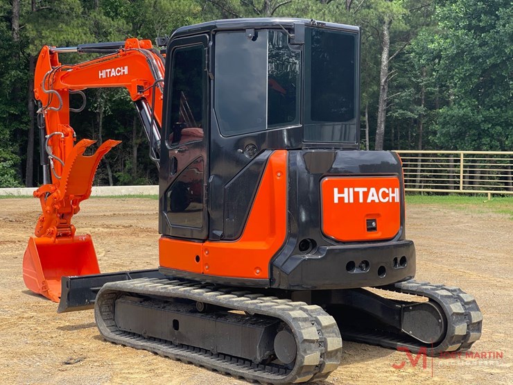 hitachi-zx55u-5a-image-1