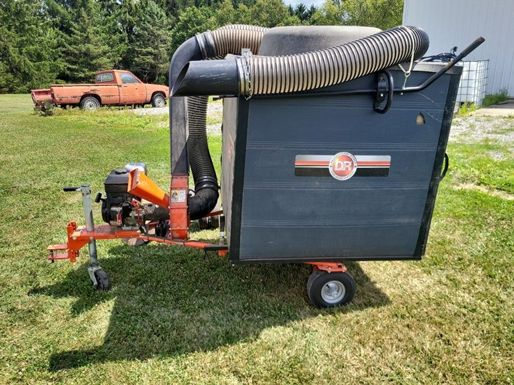2018-dr-leaf--and-lawn-vacuum-w/chipper---nice-image-6