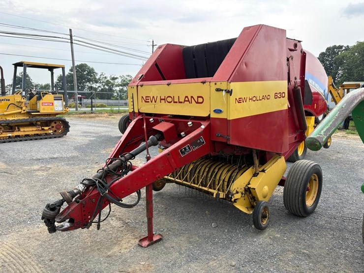 new-holland-630-image-2