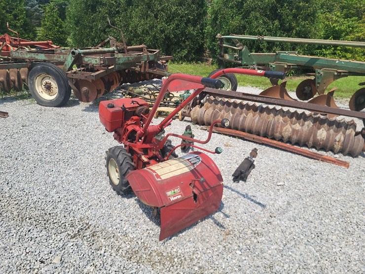 troy-bilt-horse-rear-tiller-image-3