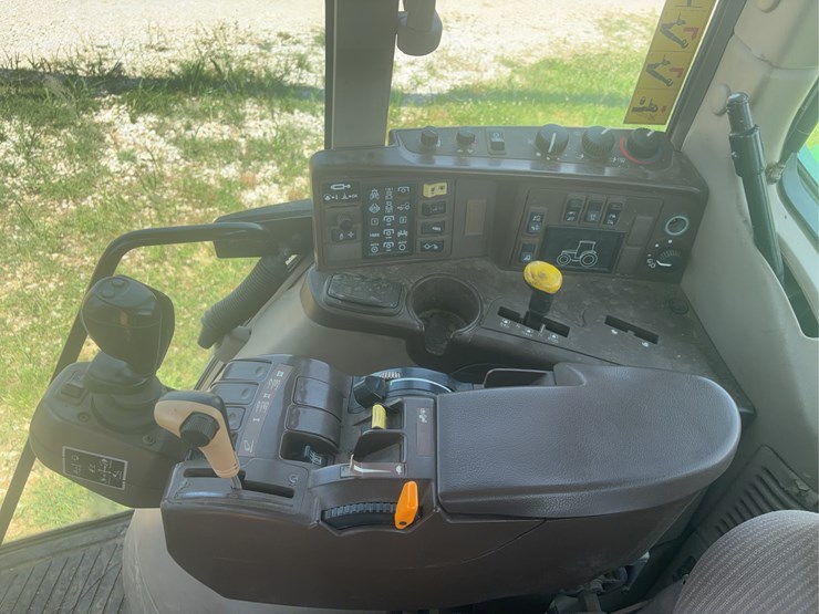 john-deere-6820-image-16