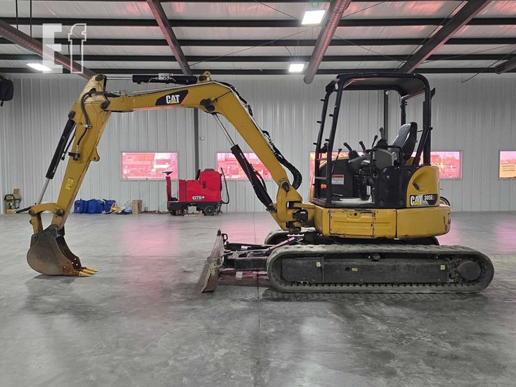 2019-caterpillar-305e2-cr-image-5