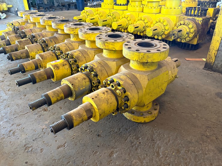 (3x$)-7-1/16”-10k-frac-valves,-field-ready-image-2