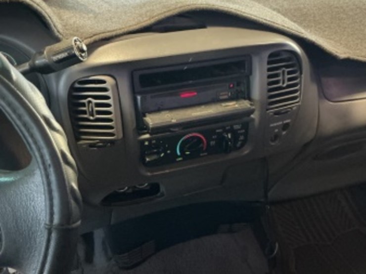 2000-ford-f150-image-19