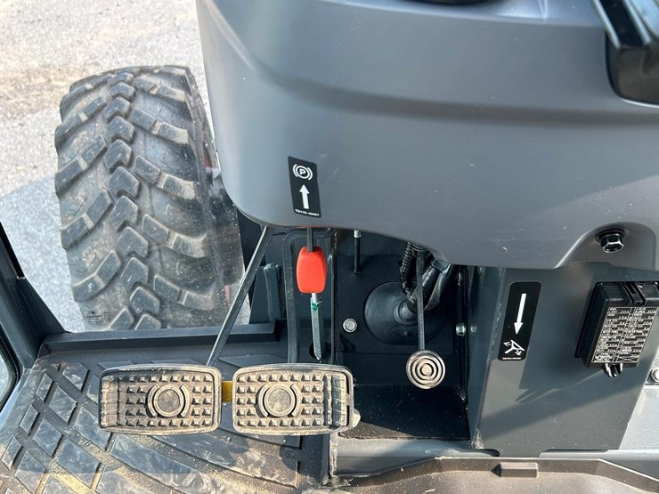 kubota-mx6000-image-33