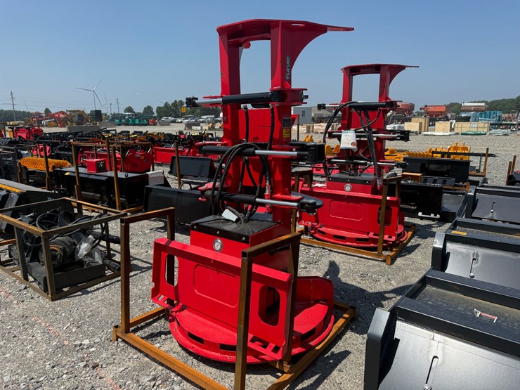 #2045-•-unused-future-fb77-skid-steer-feller-buncher-fmgdj260555-inv#48873-image-1