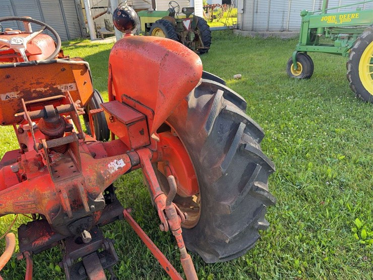 allis-chalmers-d15-series-ii-image-7
