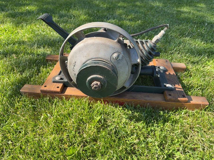 (2)-maytag-engines-image-4