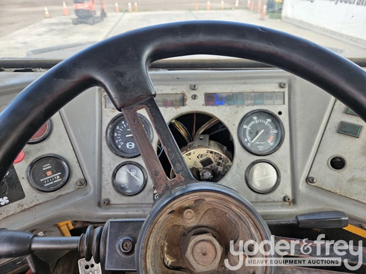 volvo-a25c-image-28