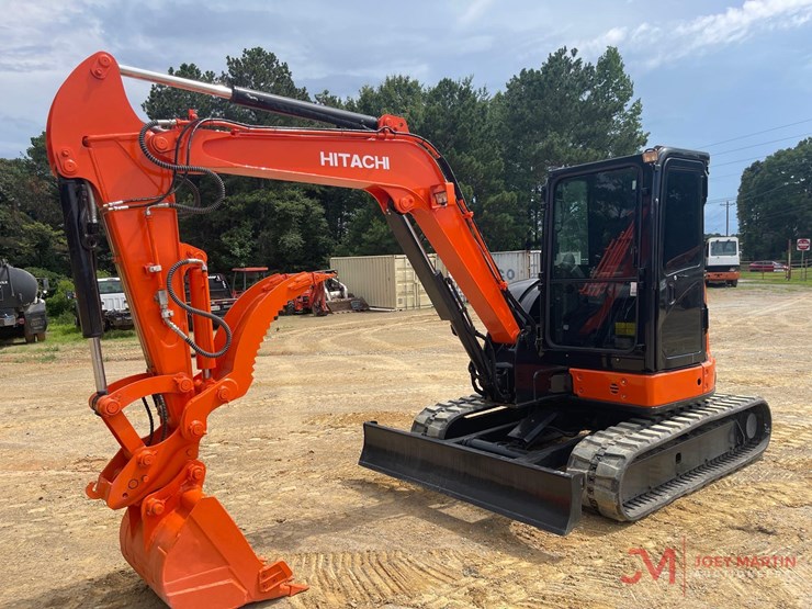 hitachi-zx55u-5a-image-3