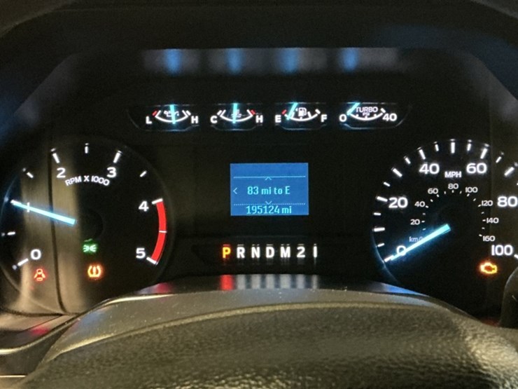 2017-ford-f350-image-17