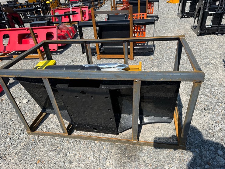#2024-•-unused-agt-sshh680-skid-steer-hydraulic-hammer-sshh68026052301h-inv#51832-image-8