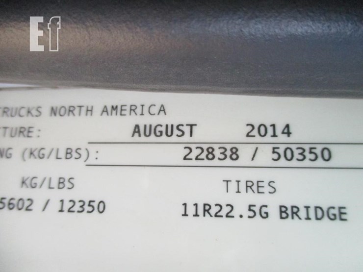 2015-volvo-10-image-26